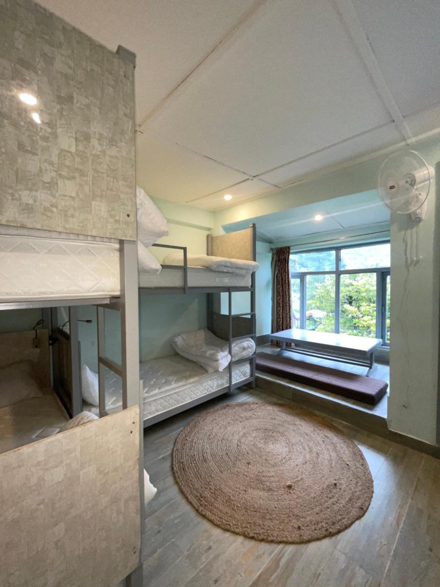 Eevolve Dharamkot - An Eco Hostel ماكليود غانج المظهر الخارجي الصورة
